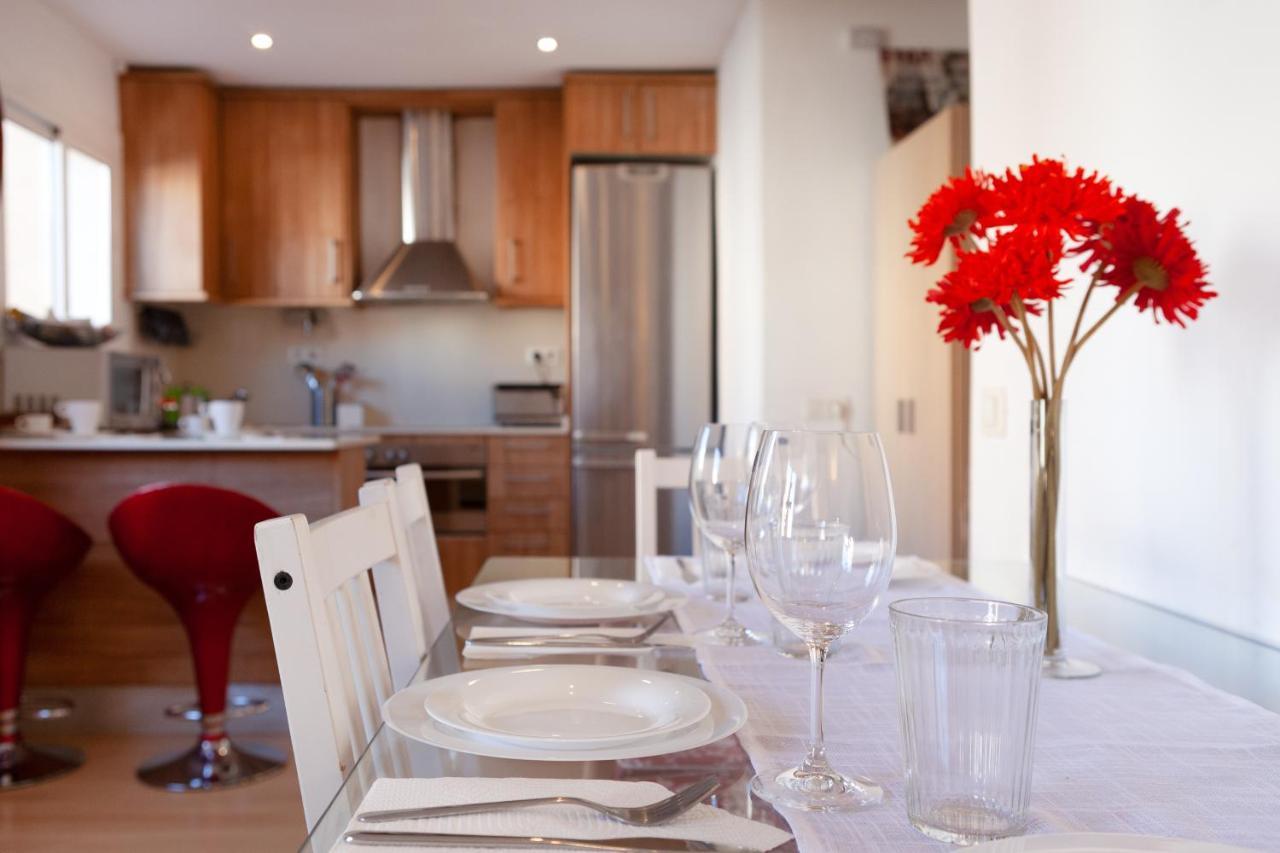 Cute Apartment In Sants Station With Hbo & Alexa & Ac Barcelona Buitenkant foto