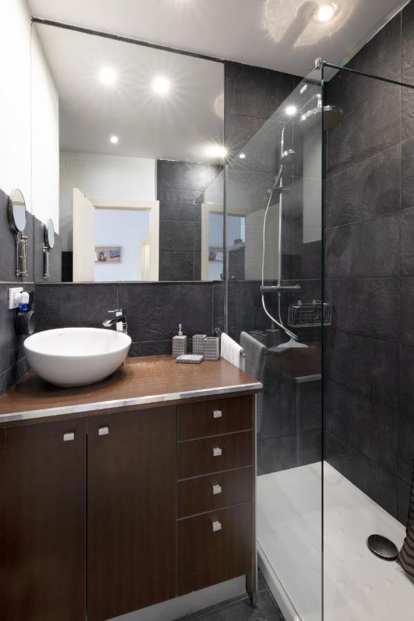 Cute Apartment In Sants Station With Hbo & Alexa & Ac Barcelona Buitenkant foto